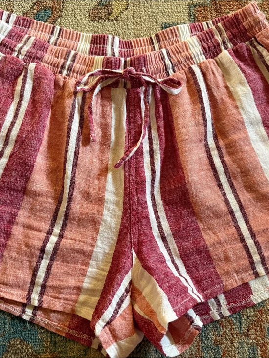 Universal Thread Pants - Universal Thread Striped Drawstring Athletic Shorts in Red and Cream